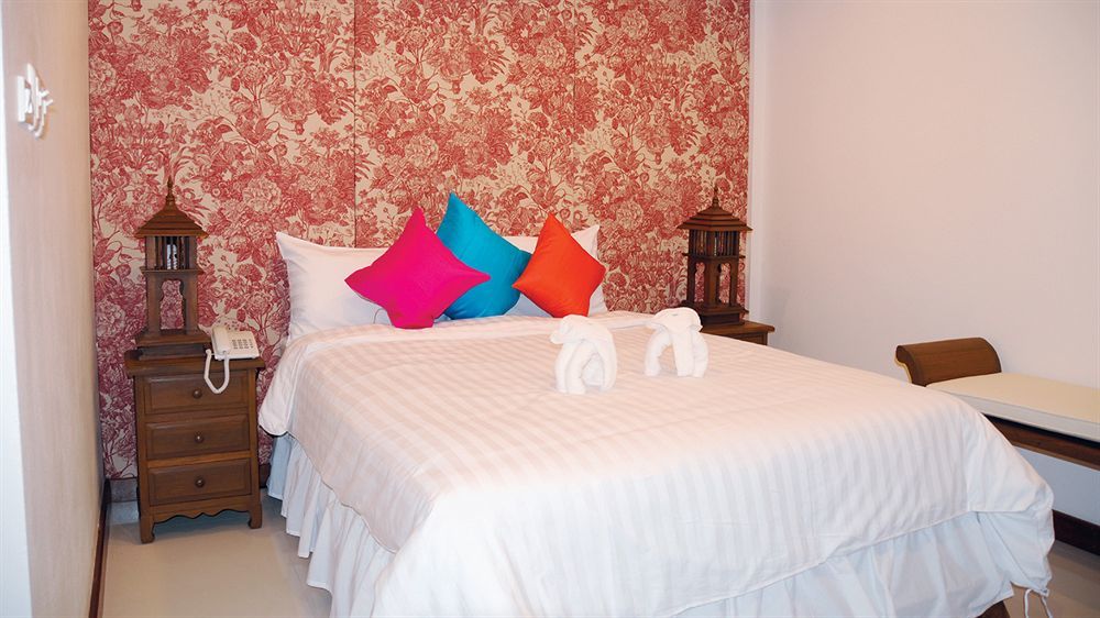 Lullaby Inn Silom Bangkok Zewnętrze zdjęcie
