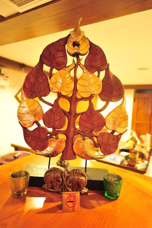 Lullaby Inn Silom Bangkok Zewnętrze zdjęcie