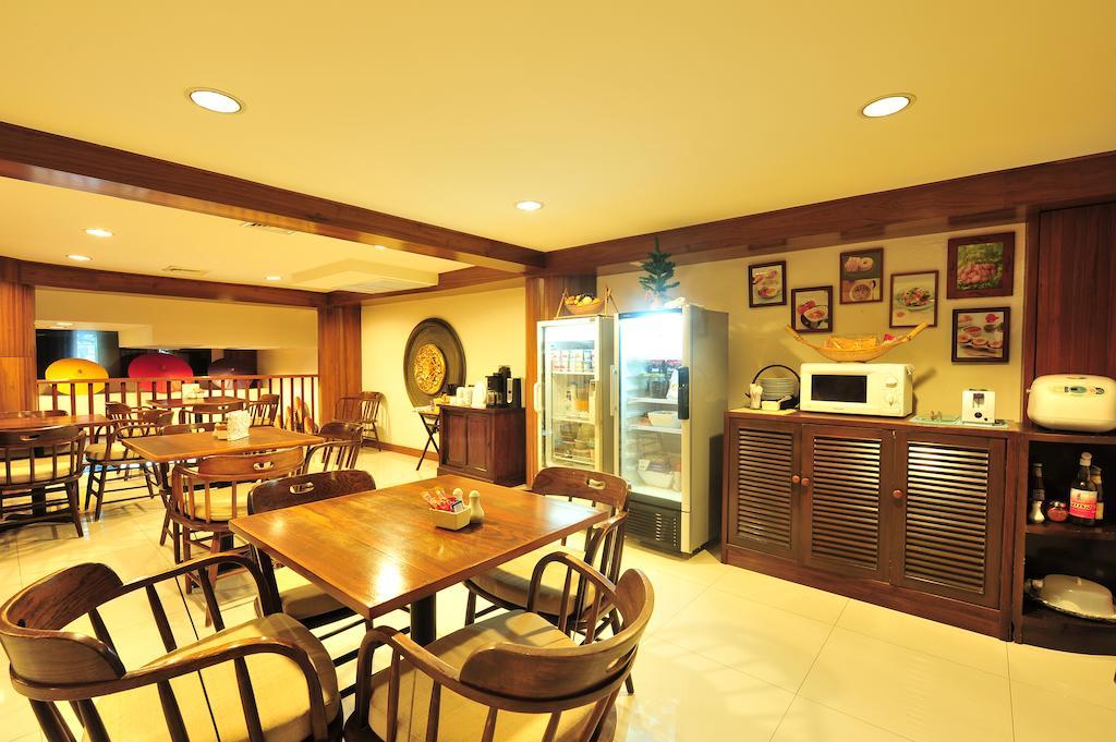 Lullaby Inn Silom Bangkok Zewnętrze zdjęcie