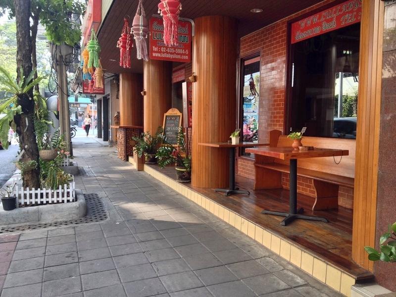 Lullaby Inn Silom Bangkok Zewnętrze zdjęcie